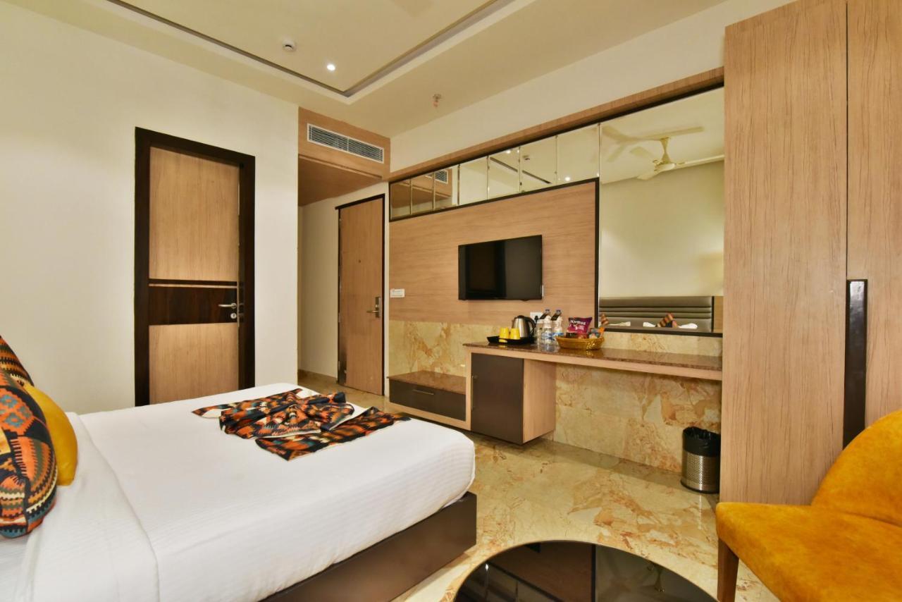 Hotel Infa - 400M From Golden Temple Amritsar Exterior foto